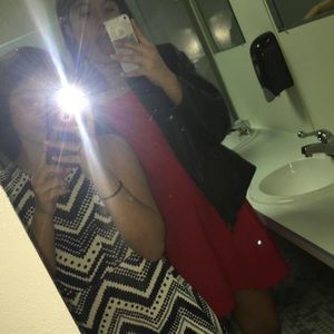 Meet your Posher, Damaris